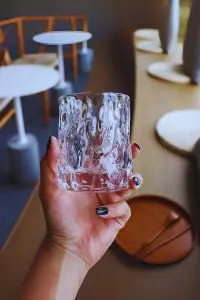 Verres à whisky sculptés 260ml - Élégance et finesse pour une dégustation optimale