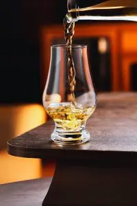 Verre Glencairn whisky – Un verre conçu pour les connaisseurs et amateurs de spiritueux