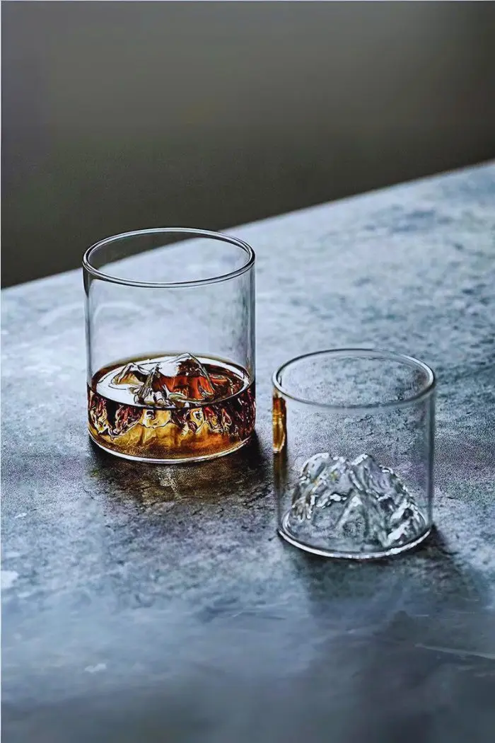 Verre à whisky design montagne gris 300ml - Élégance et inspiration japonaise